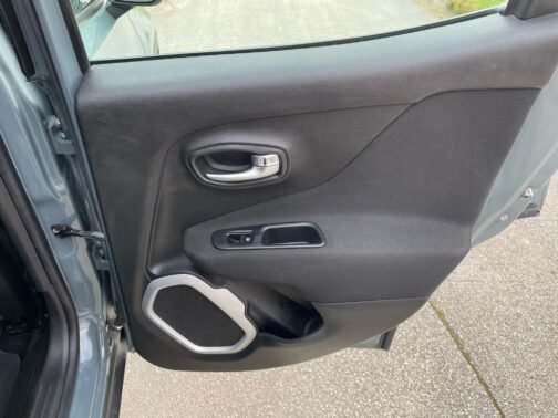 JEEP RENEGADE 1.6 MJT LIMITED - immagine 8